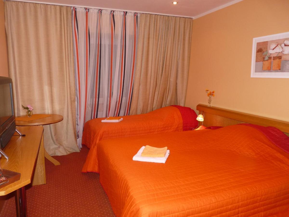 Bed and Breakfast Kardamon Жари Екстер'єр фото
